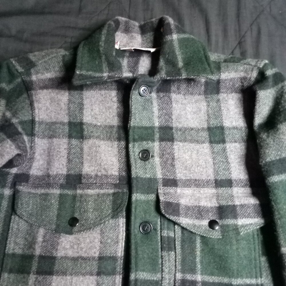 Vintage Woolrich Plaid Mackinaw Cruiser Jacket Coat
